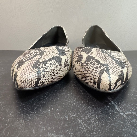 Walking Cradles Raya 9.5W(D) Snake Print Leather Bone/Black - Picture 4 of 10